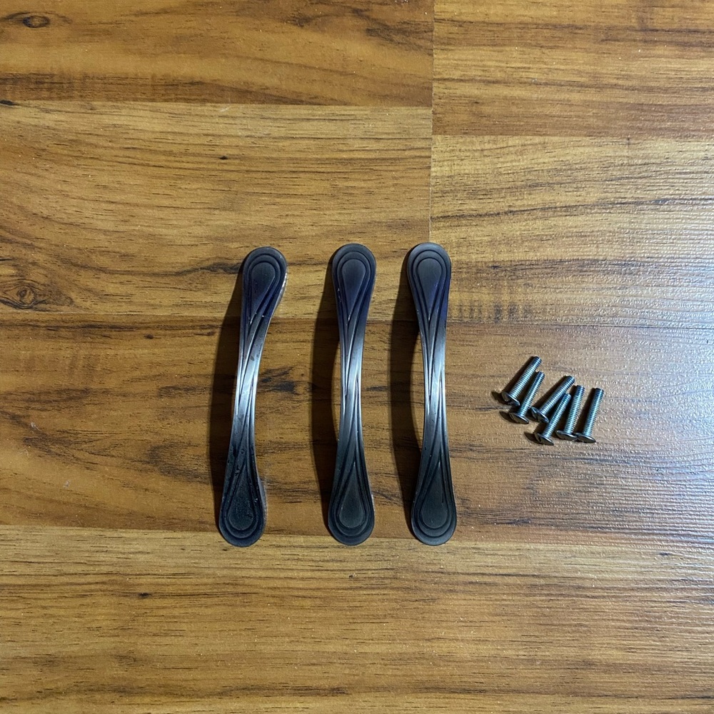Metal Handles For Cabinets Or Drawers With Hardware (3)